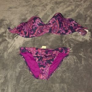 Tommy Bahama two piece